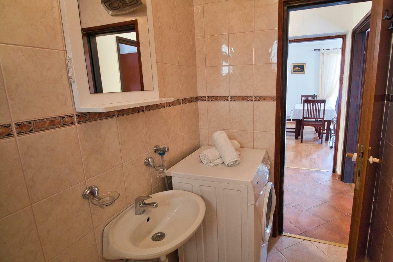 Apartments Si Rovinj Luaran gambar