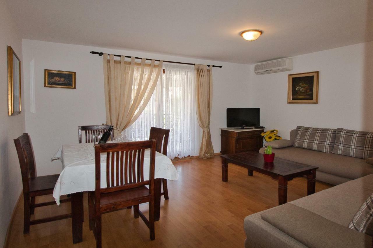 Apartments Si Rovinj Luaran gambar