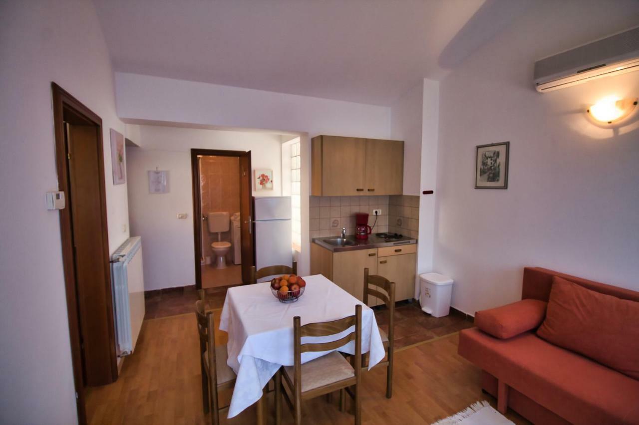 Apartments Si Rovinj Luaran gambar